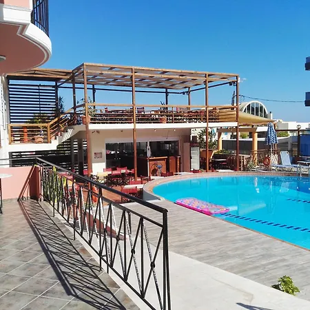 Ξενοδοχείο με διαμερίσματα Epis Aγία Μαρίνα