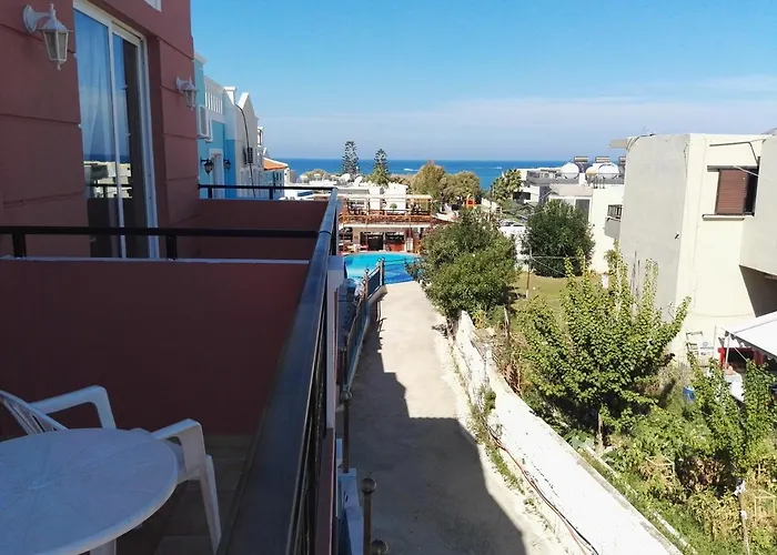 Epis 3* Chania (Crete)