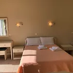 Aparthotel Epis