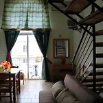 Epis Aparthotel 3*