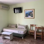 Epis Aparthotel