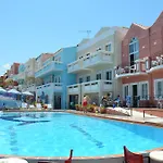 Aparthotel Epis