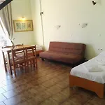Epis Aparthotel 3*