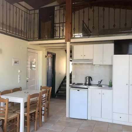 Epis מלון דירות Agia Marina
