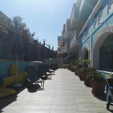 Aparthotel Epis 3*