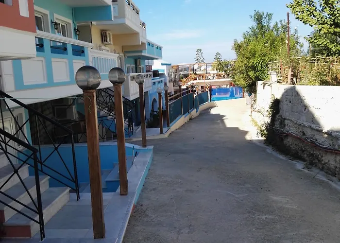 Апарт-отель Epis 3*